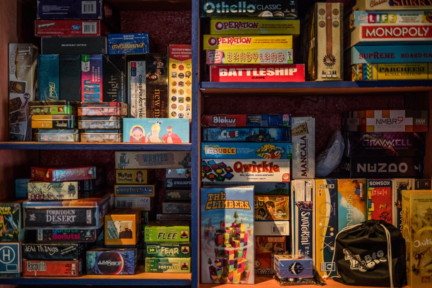 Top-Rated Board Game Room in Ferndale | The Corner - DetroitAxe-0092